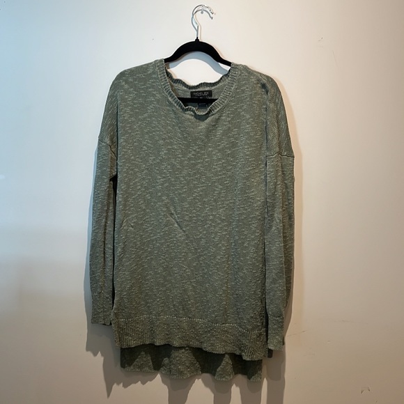 SOLD Rachel Zoe Sweater - Picture 6 of 7